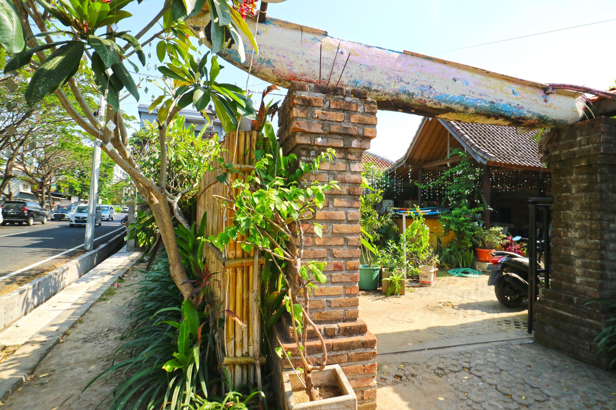 Indopurejoy House - Komala Indah Cottages Kuta  Bagian luar foto